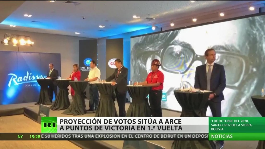 La proyección de voto sitúa a Arce a puntos de la victoria en la primera vuelta en las elecciones en Bolivia