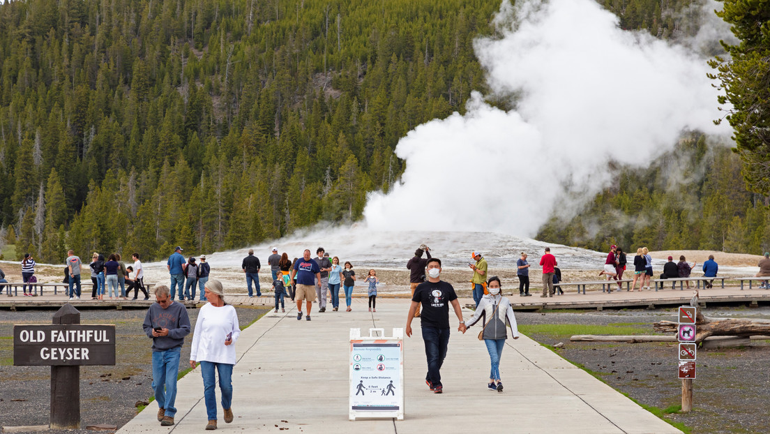 Cómo el cambio climático podría afectar al géiser más famoso de Yellowstone