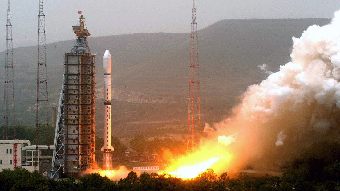 Alertan de la posible colisión este jueves de un satélite ruso fuera del servicio con el resto de un cohete chino