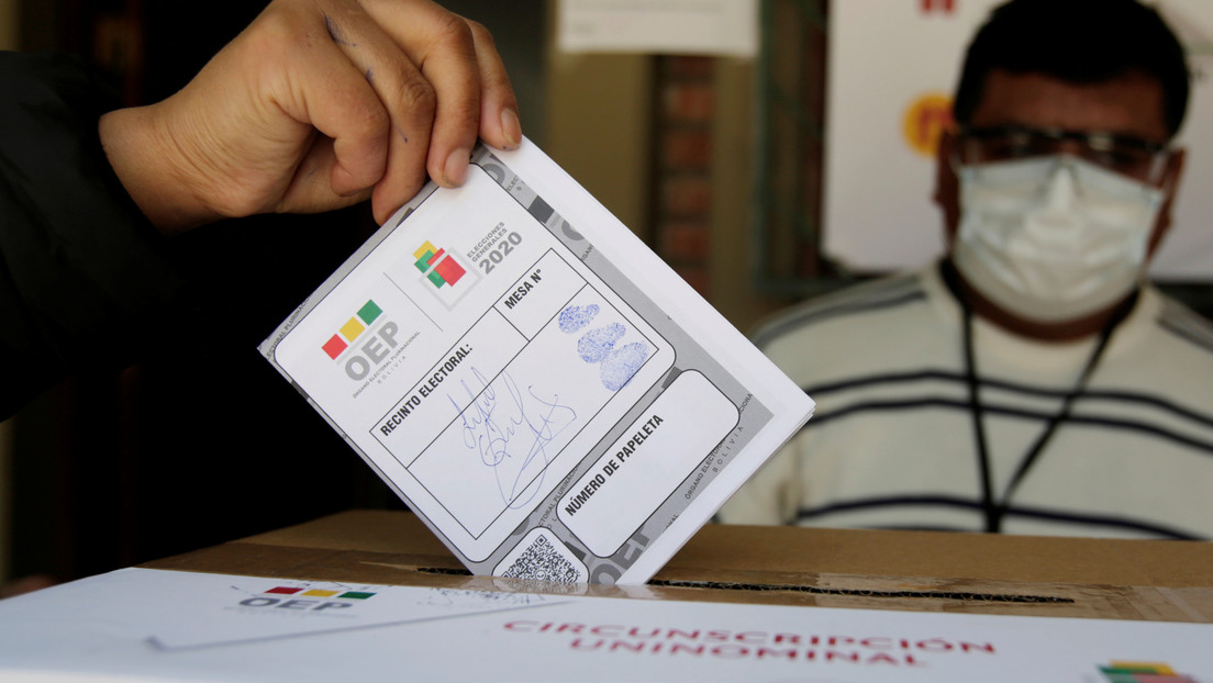 Bolivia suspende el sistema de conteo rápido de votos a pocas horas de las elecciones