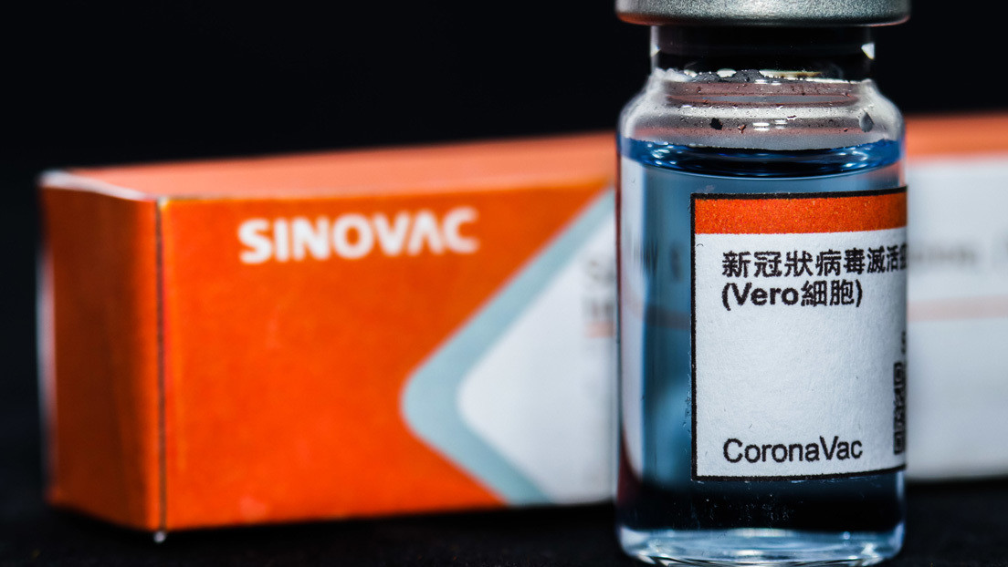 El director del instituto brasileño Butantan dice que la vacuna china Coronavac es "la más segura" de las analizadas en ese país