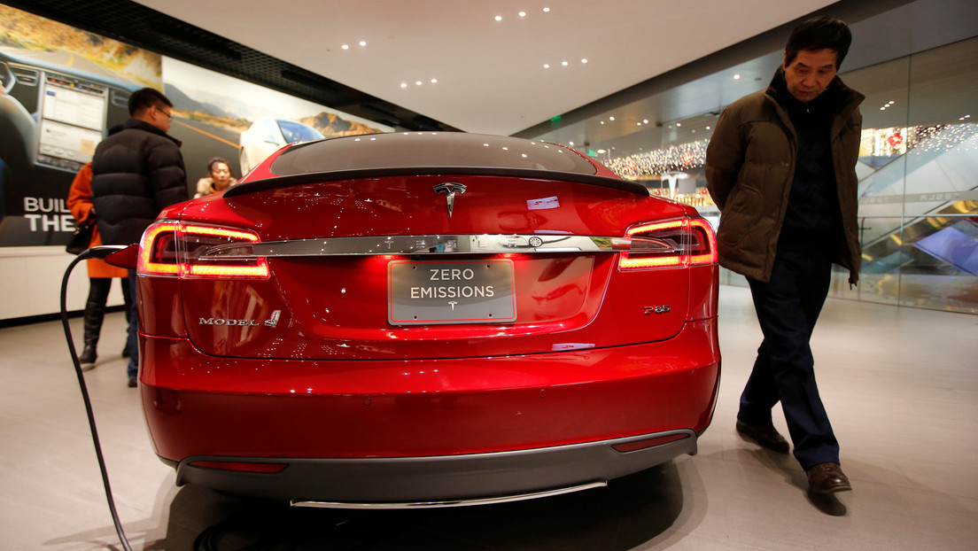 Tesla retira más de 48.000 vehículos en China por piezas defectuosas
