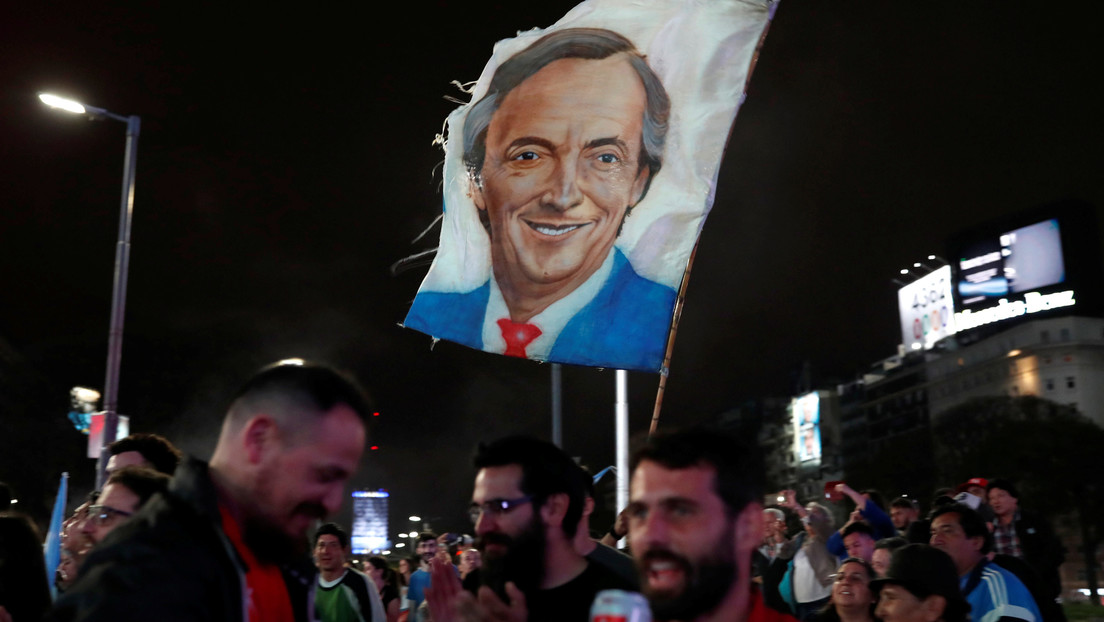 "Fue políticamente incorrecto y tuvo coraje": Alberto Fernández rinde homenaje a Néstor Kirchner, entre lágrimas, a 10 años de su muerte