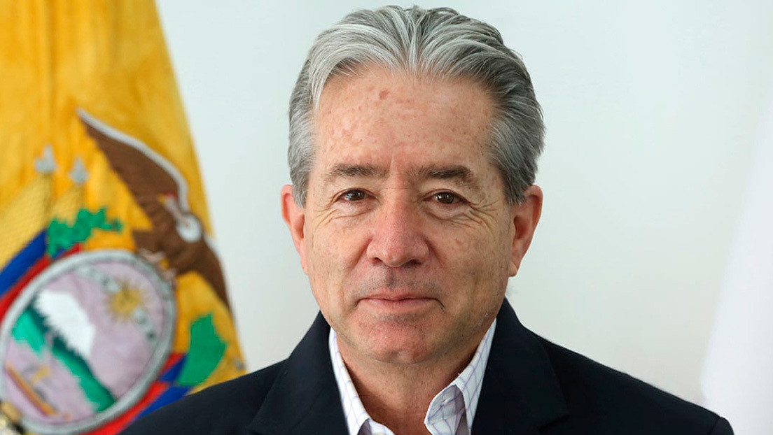 El ministro de Salud ecuatoriano dice que el personal sanitario llevó el covid-19 a los hospitales y se desata la polémica con los médicos