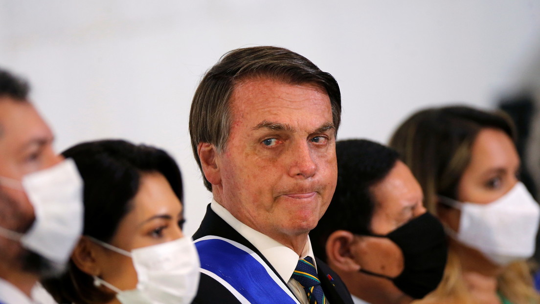 Bolsonaro da marcha atrás con un decreto que pretendía avanzar en la privatización del sistema de Salud pública de Brasil