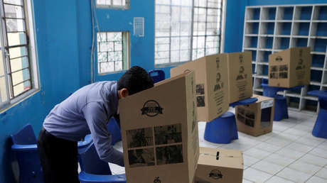 La Unión Europea confirma su intención de enviar una "misión reforzada de expertos electorales" para los comicios en Ecuador