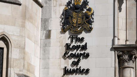 Un hombre de 41 años intenta obligar a sus "muy ricos" padres a mantenerlo económicamente y tiene que pagarles más de 77.000 dólares al perder el caso