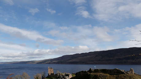 El sonar de un barco detecta un misterioso objeto de unos 10 metros en las profundidades del lago Ness