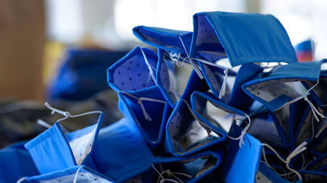 Más de 1.000 empleados de una fábrica que producía mascarillas comercializadas en EE.UU. dan positivo por coronavirus