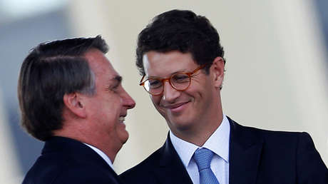 Tribunal brasileño pide analizar "de inmediato" la destitución del ministro de Medio Ambiente por la crisis en la Amazonía