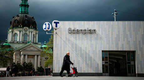 Retiran las medidas adicionales para ancianos y personas del grupo de riesgo pese al crecimiento de casos de covid-19 en Suecia