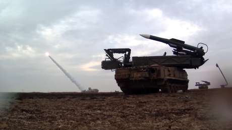 VIDEO: Sistemas de defensa aérea escalonada rusos destruyen misiles aerobalísticos y de crucero durante ejercicios de artillería antiaérea