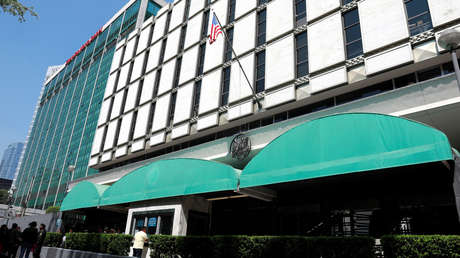 Acusan a un exfuncionario de la Embajada de EE.UU. en México de abusar sexualmente de 24 mujeres tras drogarlas