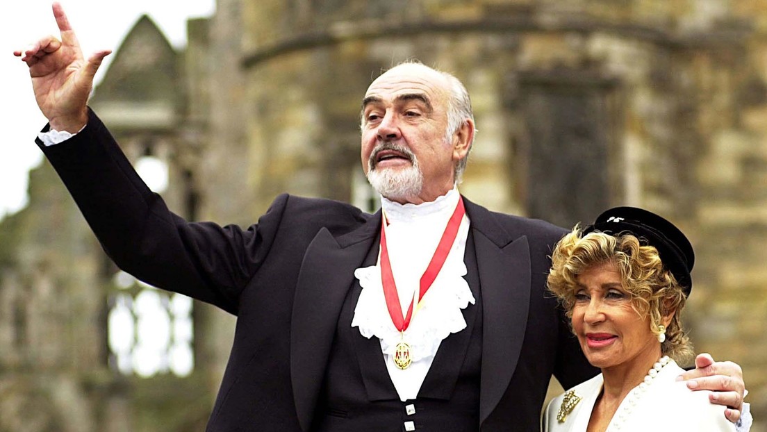"Simplemente, escapó": La esposa de Sean Connery cuenta que el actor padecía demencia y que murió en paz