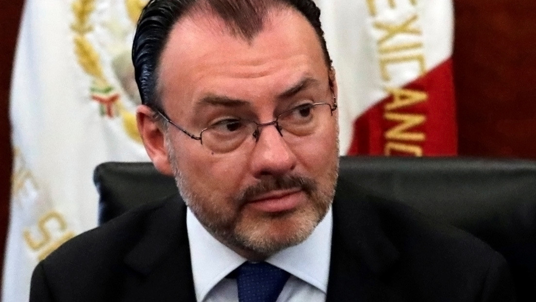 La Fiscalía de México solicita una orden de aprehensión contra el excanciller Luis Videgaray por "traición a la patria" y un juez la rechaza