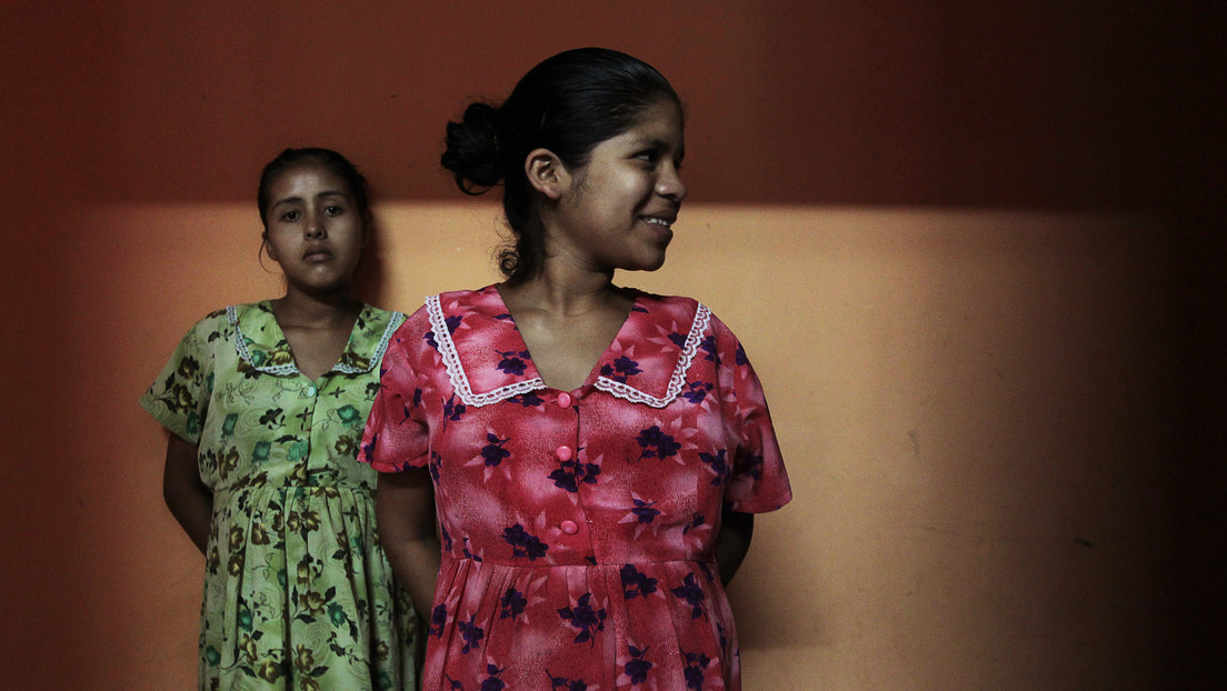 "Es una fábrica de pobres": La ONU advierte de las consecuencias de los embarazos adolescentes en América Latina y el Caribe