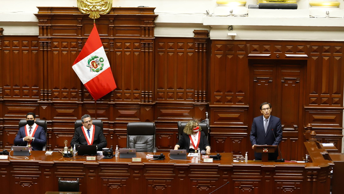 "La repartija": Reportan la trama que hubo detrás de la votación para destituir a Martín Vizcarra de la Presidencia de Perú