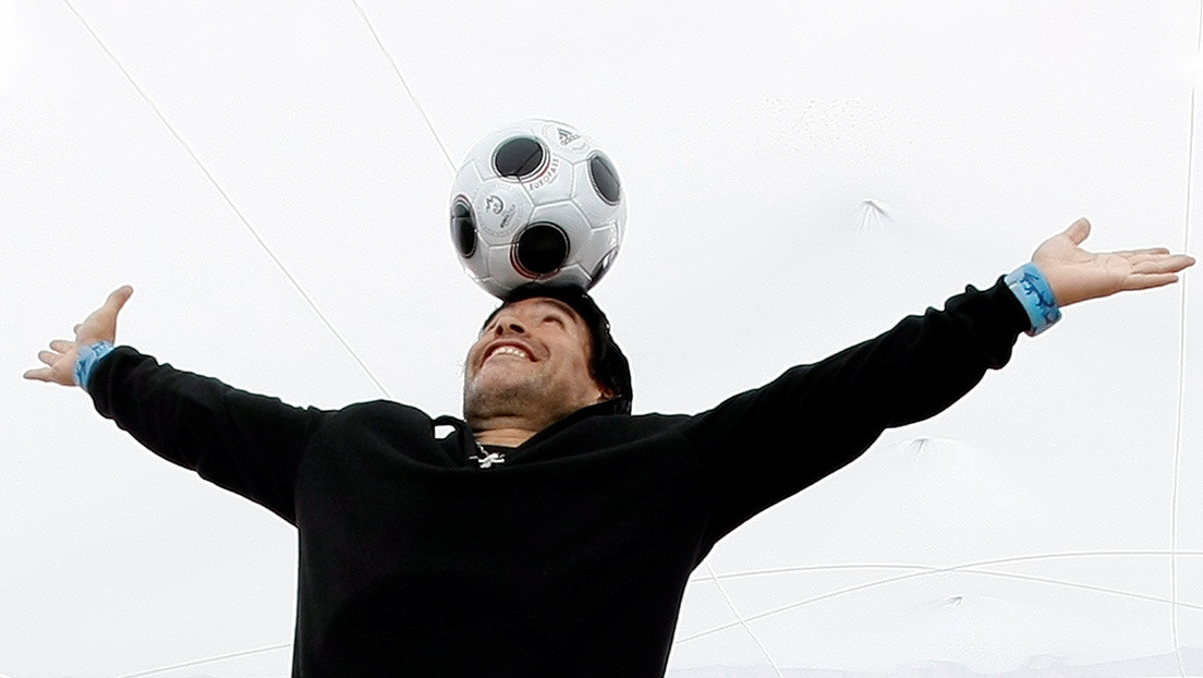 "La pelota no se mancha": Las 15 frases 'maradonianas' que se sumaron al diccionario futbolero