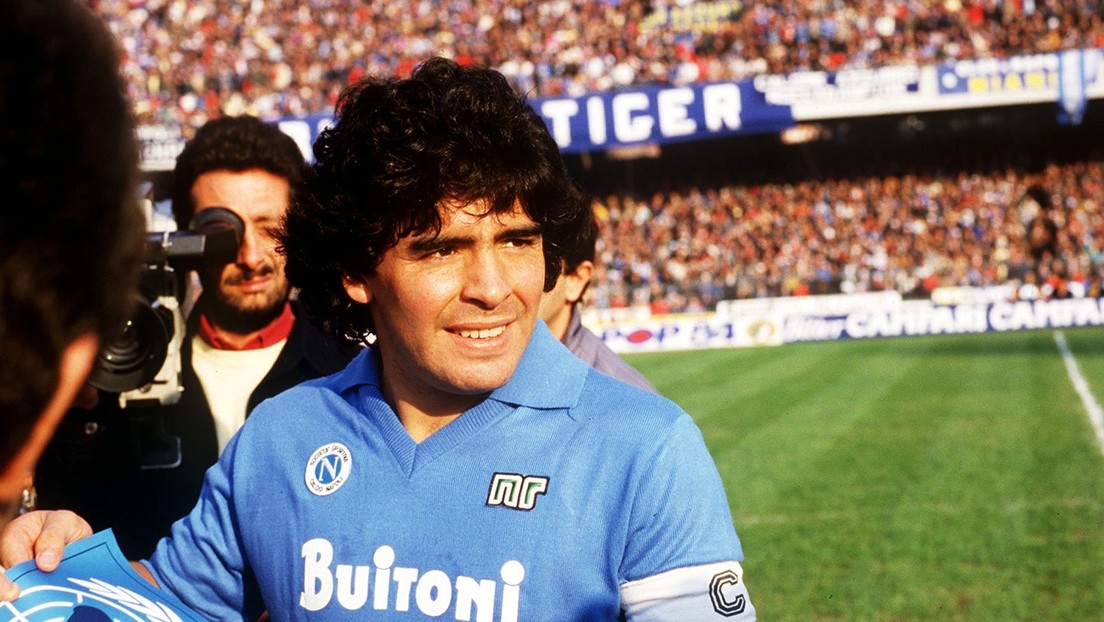 VIDEO: Maradona y la sesión de calentamiento más espectacular de la historia