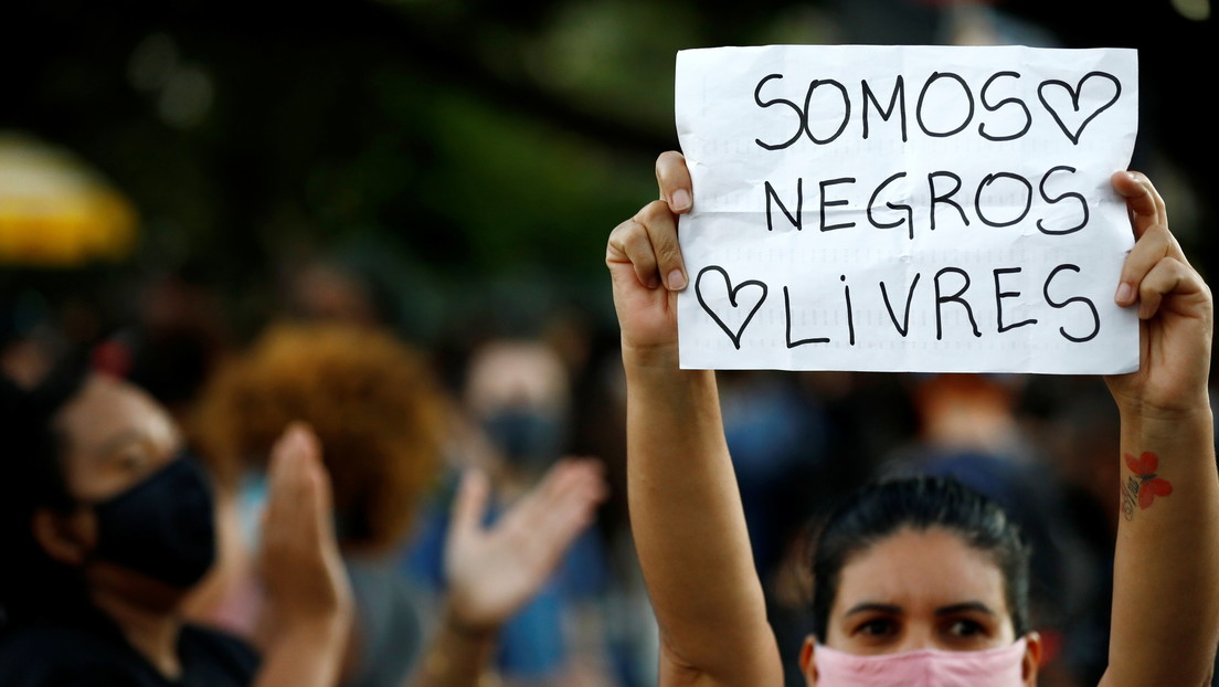 El Senado de Brasil aprueba una ley que aumenta las penas por delitos de odio tras el brutal crimen de un afrobrasileño en un supermercado