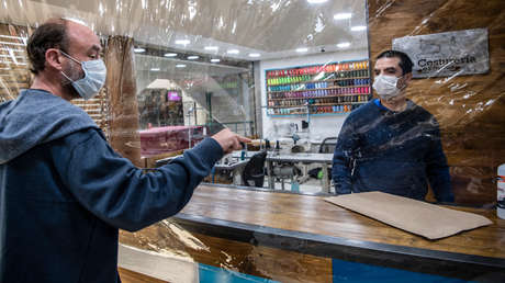 La economía de Chile cae 5,3 % en septiembre y Piñera destaca que "la recuperación ya está en marcha"