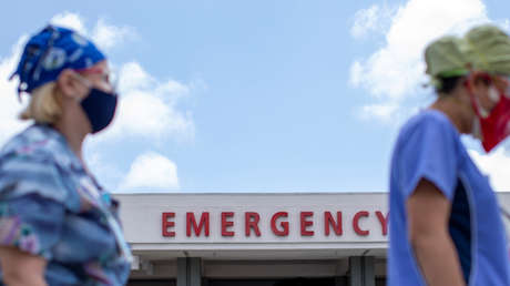 FOTOS, VIDEO: Helicóptero que transportaba un corazón donado se estrella en la azotea de un hospital en California