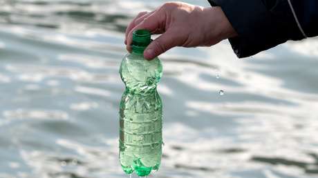 Encuentran una manera eficaz de desalinizar el agua de mar con luz solar