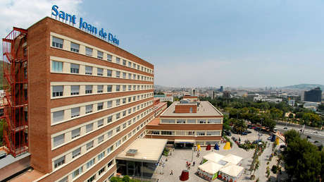 Cirujanos españoles implantan con éxito una biomembrana antitumoral por primera vez en el mundo