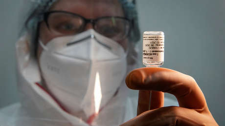 Turquía expresa a Rusia su interés en producir la vacuna Sputnik V contra el covid-19 en sus laboratorios