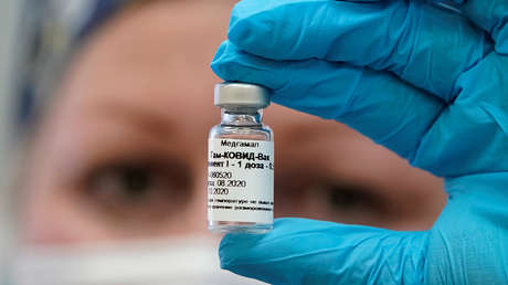 El centro responsable de la vacuna rusa Sputnik V proyecta ensayos en niños entre mayo y junio de 2021