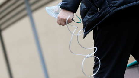 Un paciente provoca un incendio en un hospital al fumar mientras usaba una máscara de oxígeno