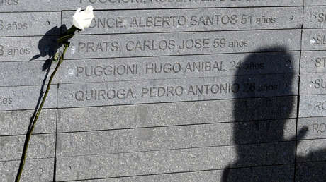 Fallo histórico en Chile: juez aplica perspectiva de género en la condena contra cuatro agentes de Pinochet por la violencia sexual en 'La Venda Sexy'