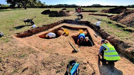 Hallan en Reino Unido un extraño monumento de más de 4.000 años de antigüedad y de usos aún desconocidos (FOTOS, VIDEO)