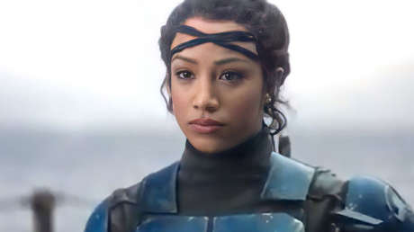 La campeona de la WWE Sasha Banks logra un papel en la serie 'The Mandalorian' gracias a su forma de comer alitas de pollo picantes (VIDEO)