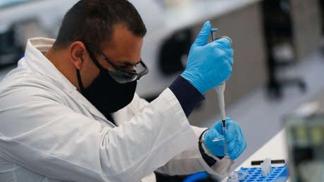 El ministro de Salud de Argentina dice estar "convencido" de que el plan de vacunación contra el coronavirus comenzará en enero