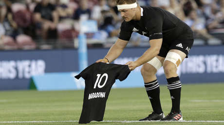 Los All Blacks rinden un conmovedor tributo a Maradona antes del partido con Argentina