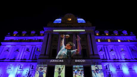 Proponen lanzar un billete con la cara de Maradona para incrementar las reservas de Argentina