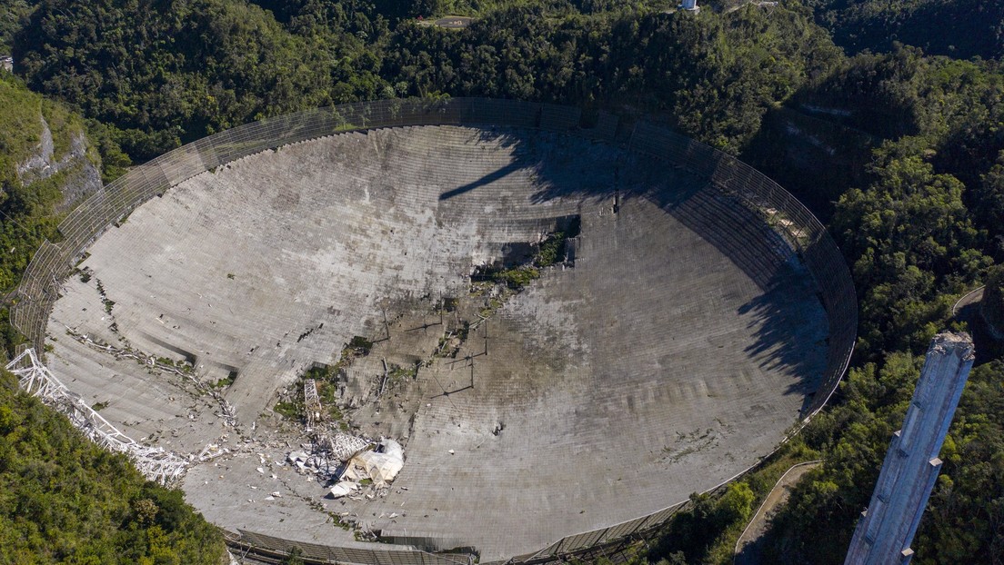 "Se pudo haber evitado": Colapsa el histórico radiotelescopio de Arecibo en Puerto Rico por el deterioro de su estructura