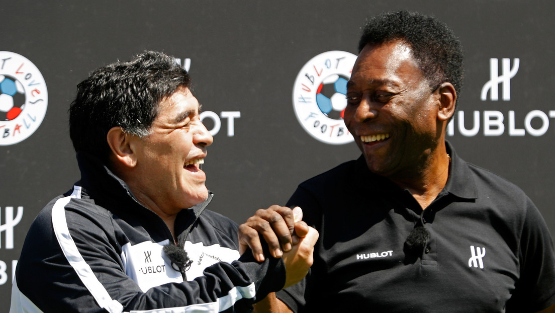 "Eres incomparable": La emotiva carta de Pelé a Maradona a siete días del fallecimiento del astro argentino