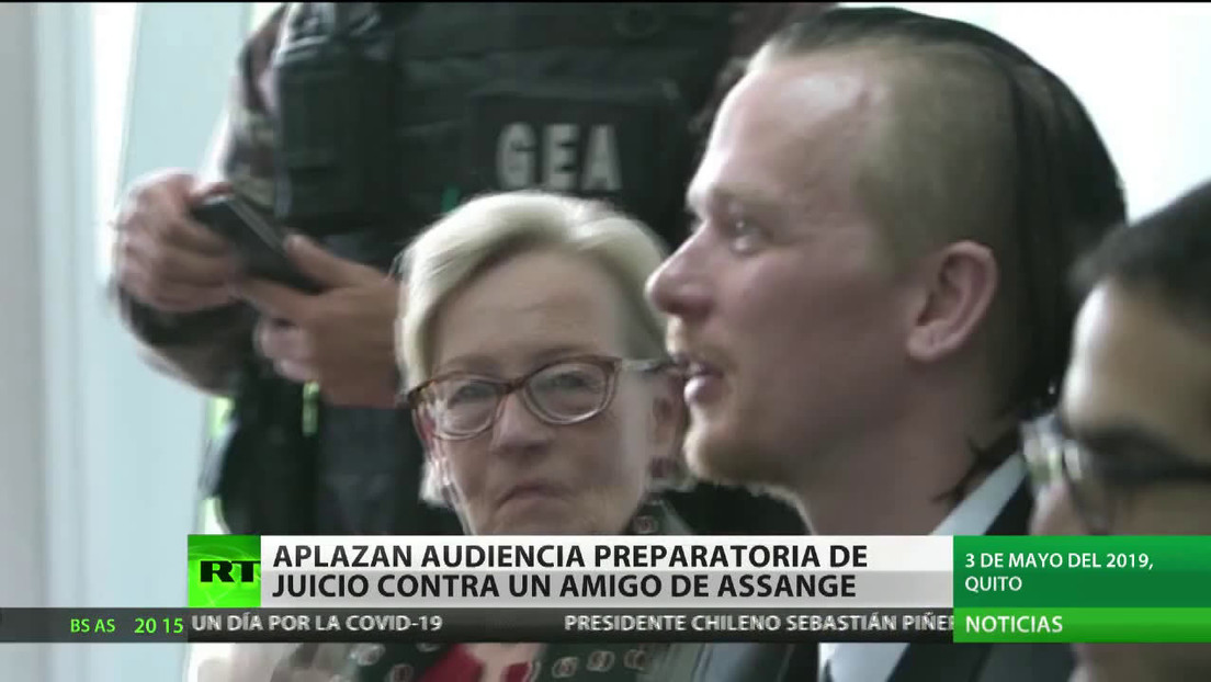 Aplazan en Ecuador audiencia preparatoria del juicio contra Ola Bini, amigo de Assange