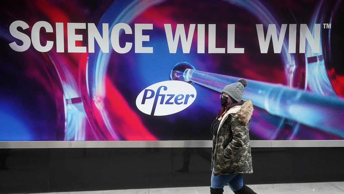 Pfizer podría no ser capaz de vender más dosis de su vacuna a EE.UU. hasta junio por compromisos con otros países
