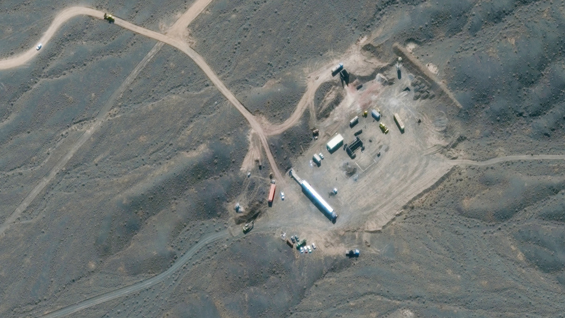 Irán traslada una instalación nuclear clave al interior de una montaña, según imágenes satelitales