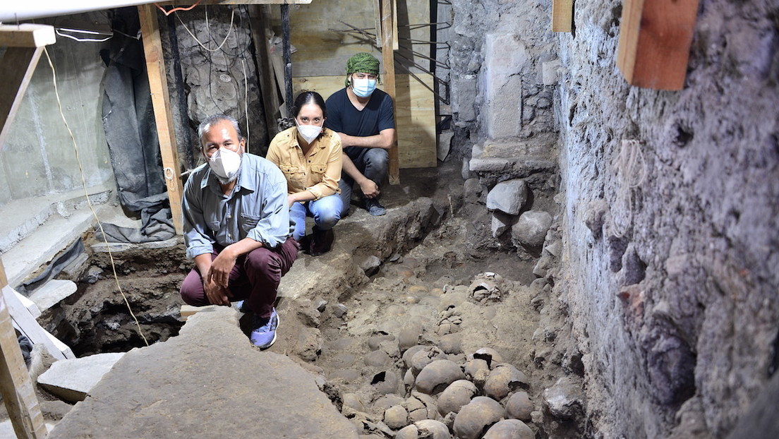 Arqueólogos hallan 119 cráneos de la época de Tenochtitlan en el Centro Histórico de la Ciudad de México