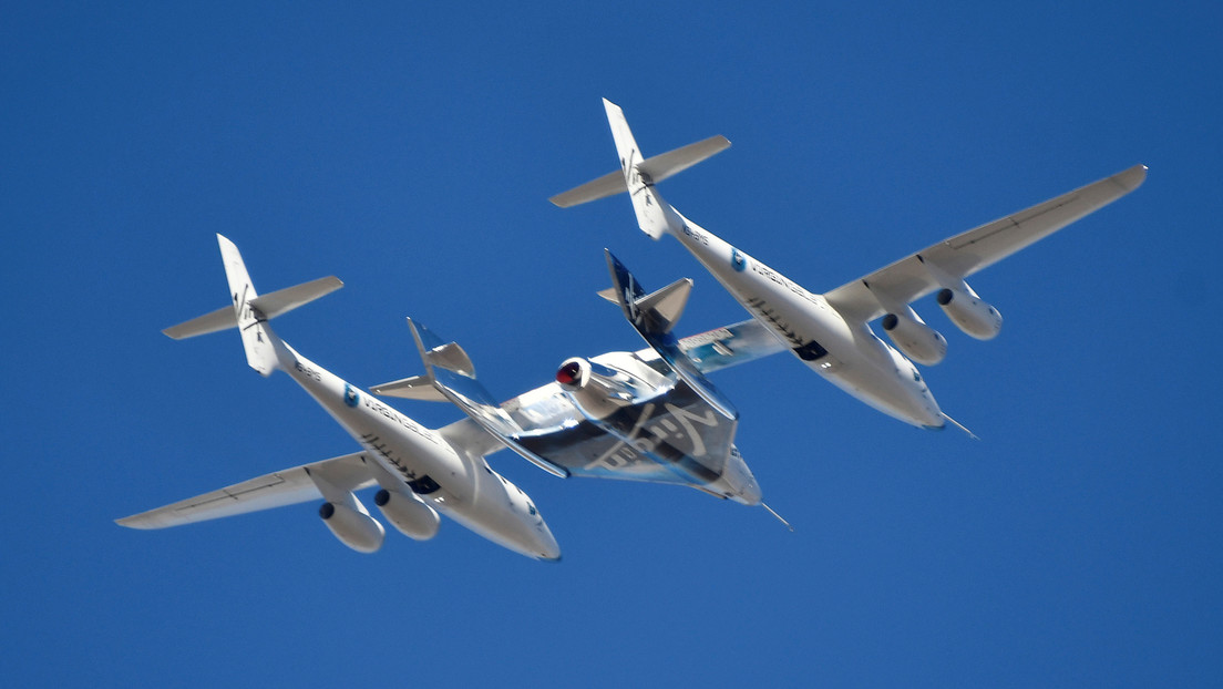 Virgin Galactic interrumpe el vuelo de prueba de su nave espacial suborbital tras problemas con el motor