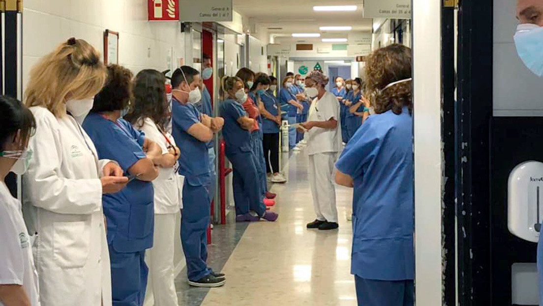 Fallece el enfermero que impulsó en España que los pacientes de covid-19 se pudieran despedir de sus familiares