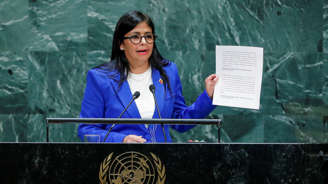 Vicepresidenta de Venezuela afirma que su país presentó ante la CPI "suficientes pruebas" contra EE.UU. por crímenes de lesa humanidad