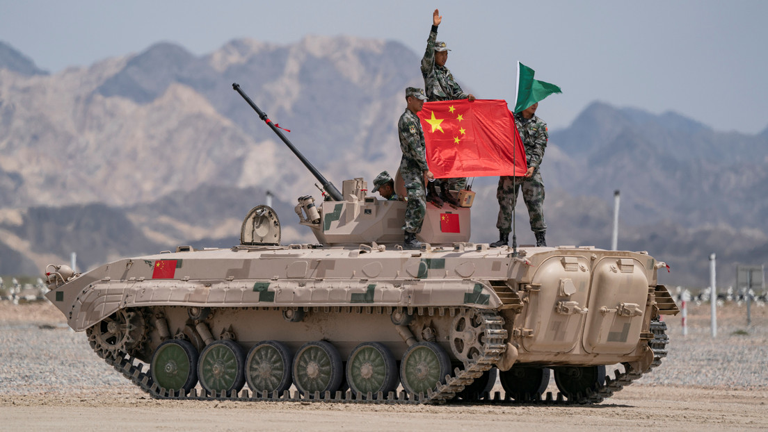 VIDEO: China simula una batalla urbana con participación de tanques en ejercicios bélicos, en medio de tensiones con Taiwán