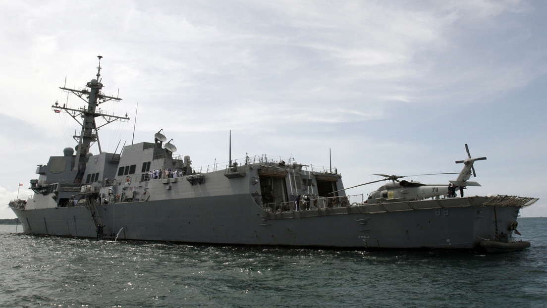 China monitorea el paso de un buque de guerra de EE.UU. por el estrecho de Taiwán y acusa a Washington de lanzar "miradas coquetas" a independentistas