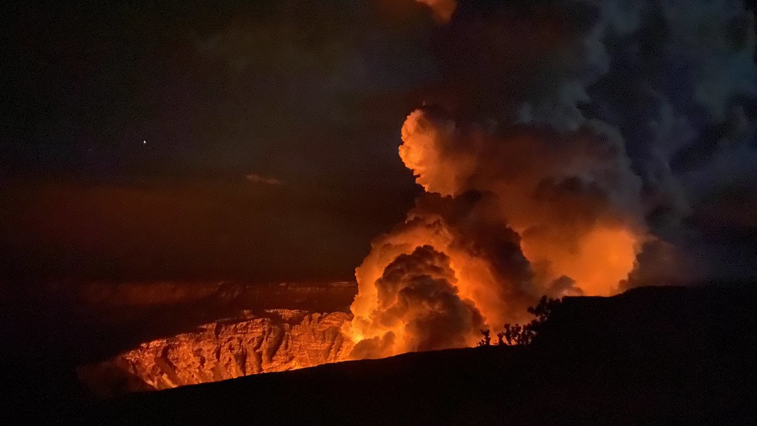 El volcán Kilauea entra en erupción en la isla de Hawái