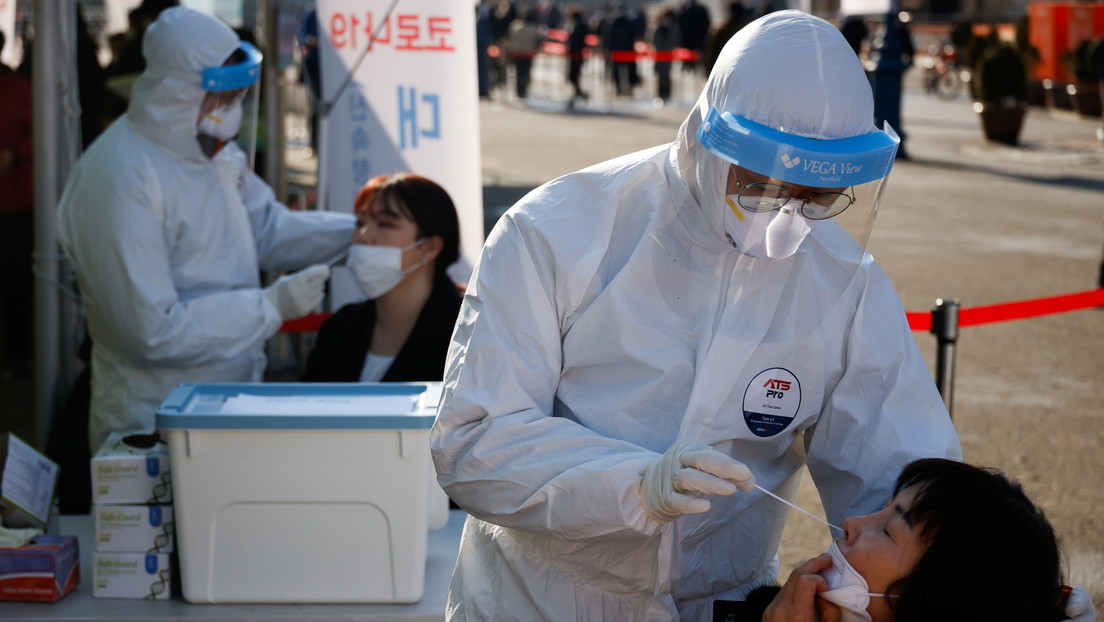 Corea del Sur estudia deportar a extranjeros con resultados falsos del test de covid-19
